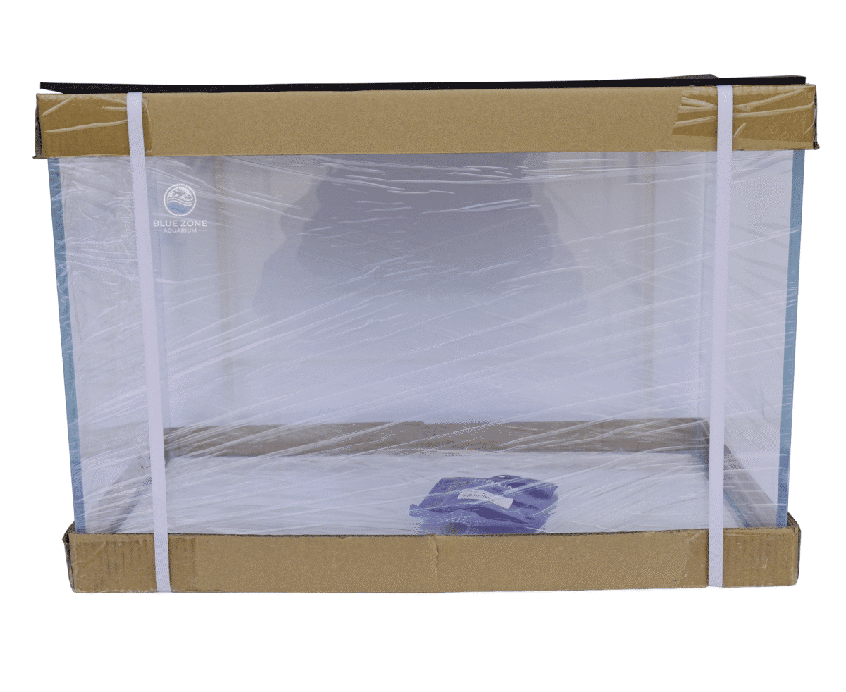 twenty five gallon aquarium on transparent background