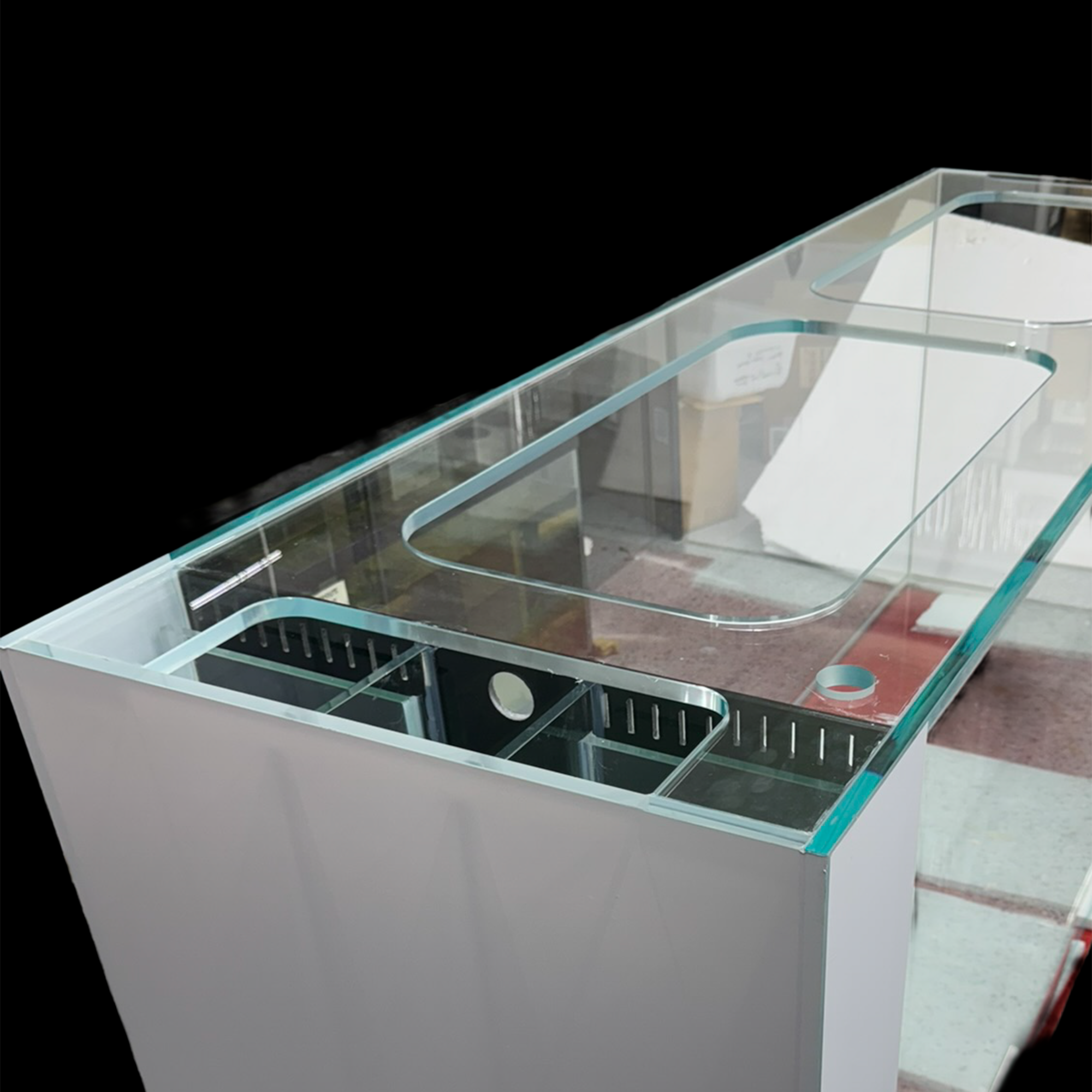 Delta Ultra Clear Peninsula